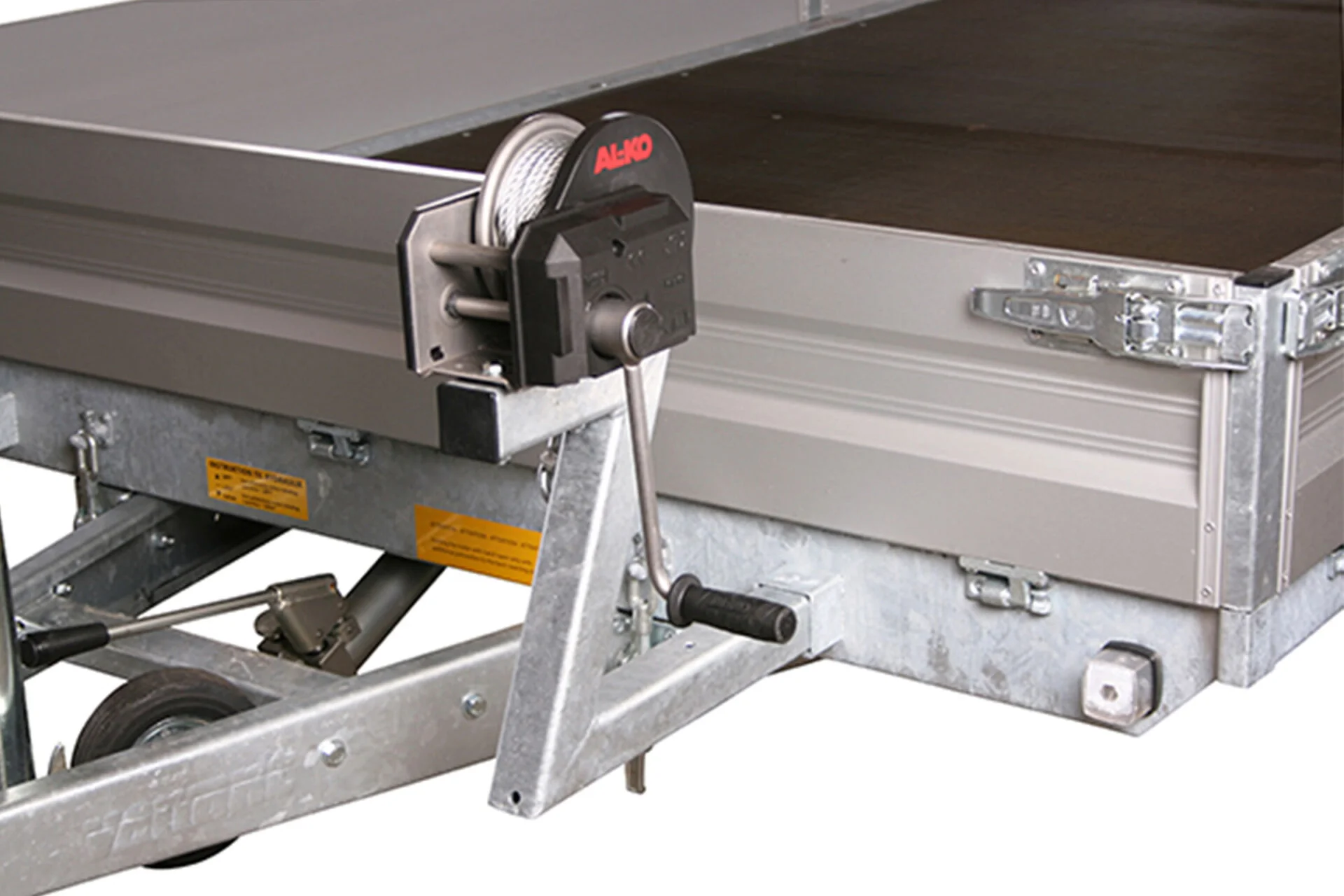 Universal winch -Heavy duty European machine trailers -max. load, galvanised sealed bearings, overrun braking, lightweight -easy to manage.